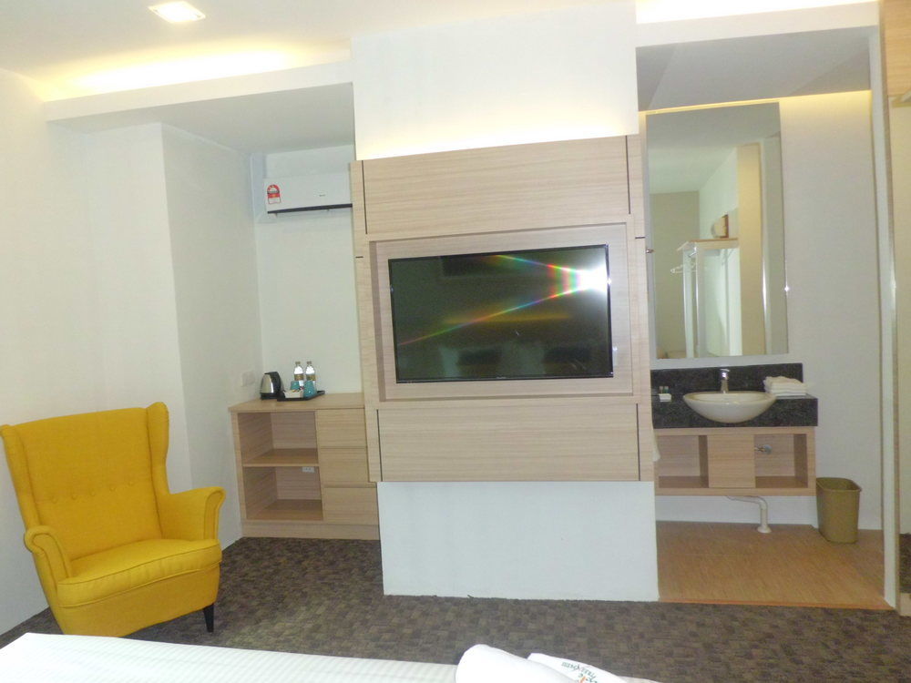 The Inn Bintulu Kültér fotó